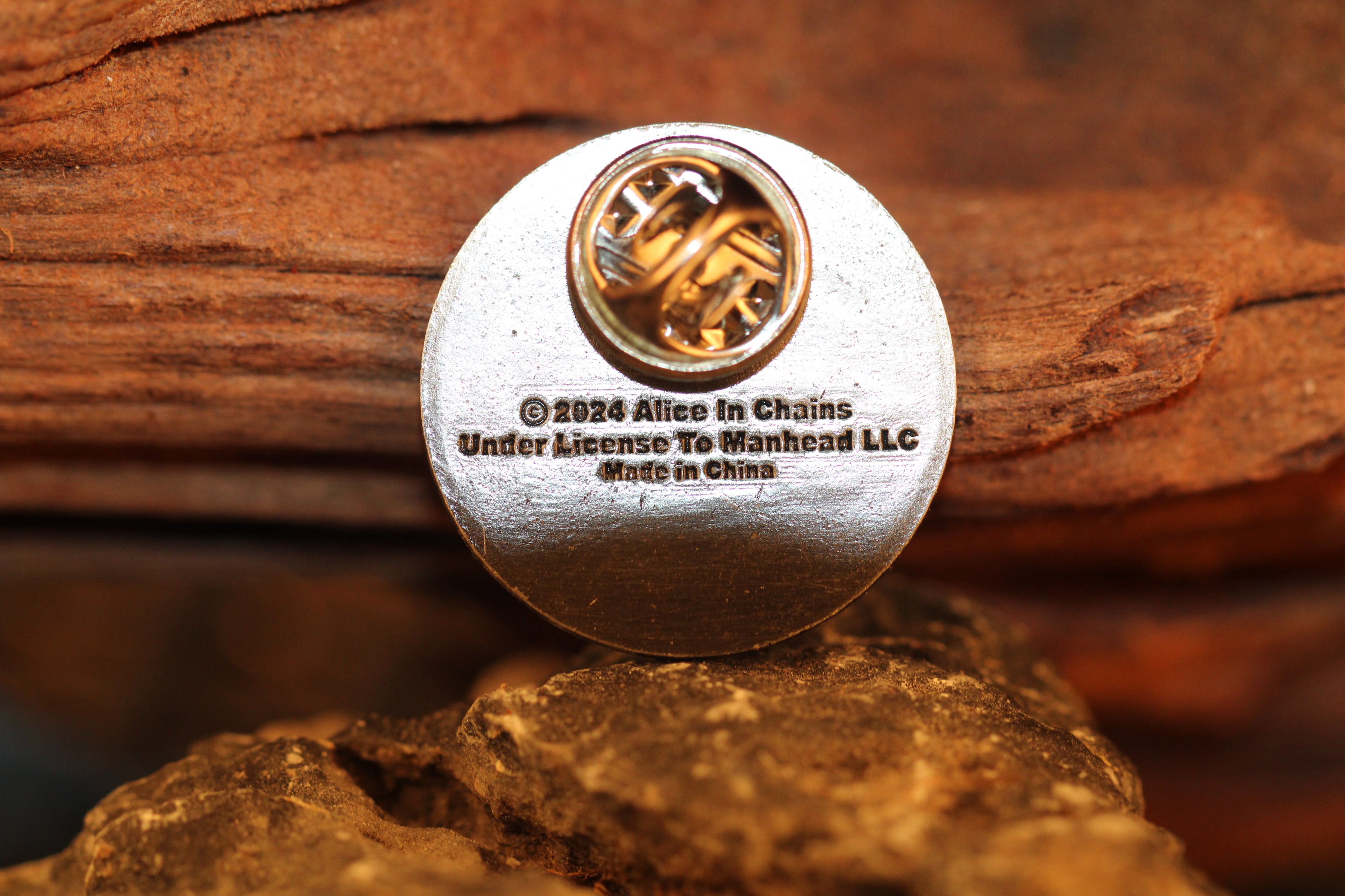 ALICE IN CHAINS-THREE LEGGED DOG