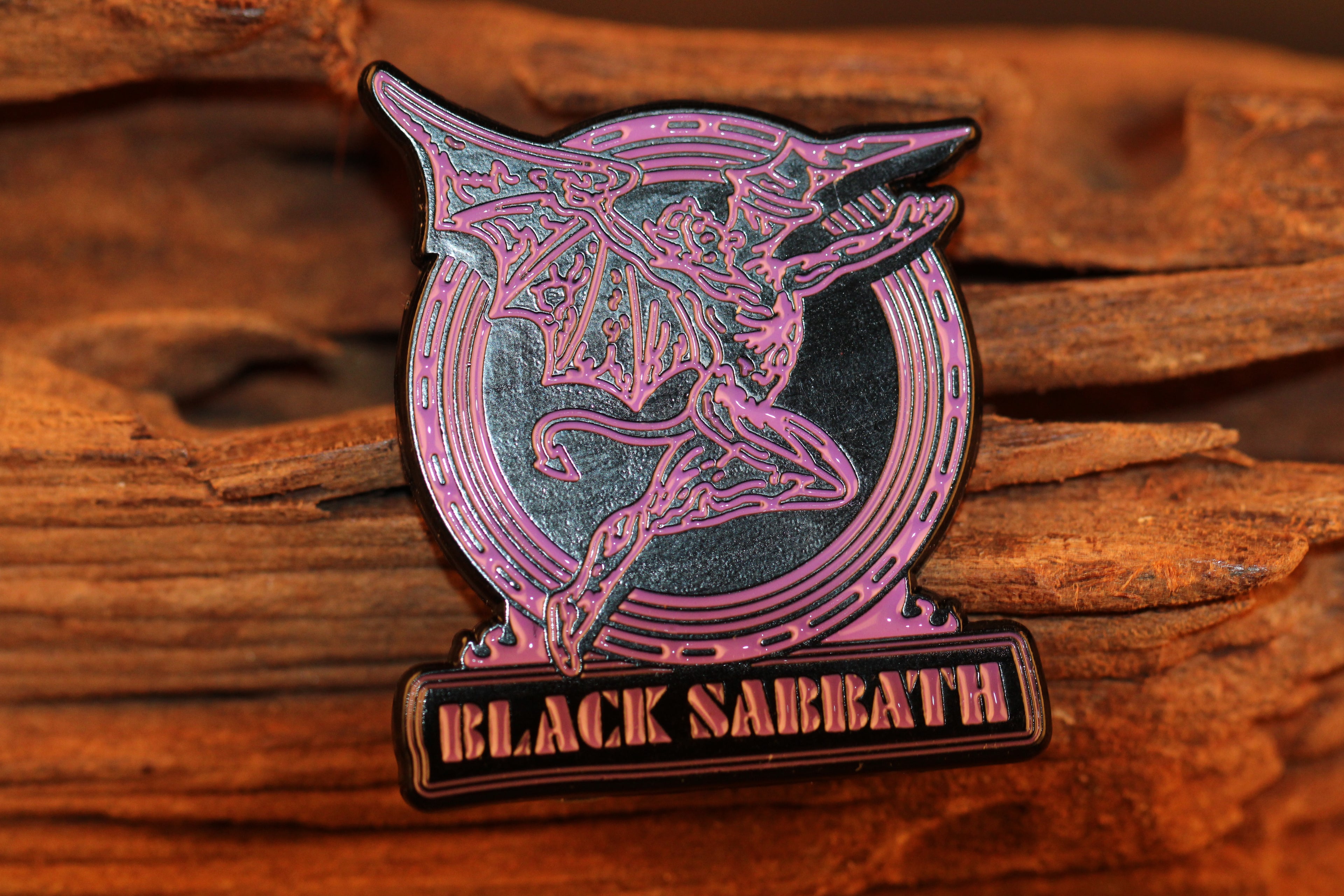 BLACK SABBATH-PURPLE LOGO & DAEMON